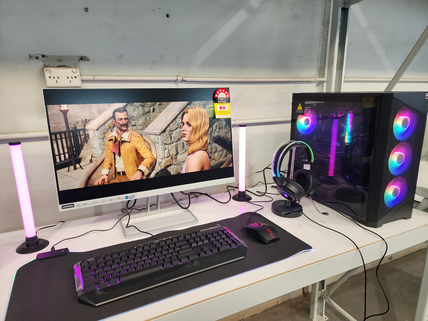 Gaming PC, AMD Ryzen R5-5600, 16GB Ram, 1TB SSD, RTX5050 8GB Graphics. Win 11